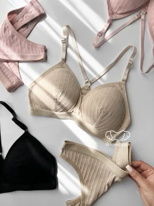 ست شورت و نیم تنه کاپ مثلثی کبریتی زنانه کد 25261